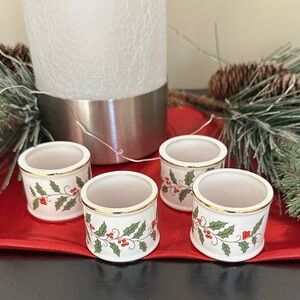 Festive Holly Napkin Rings Set